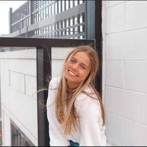 Meet your Posher, Katie